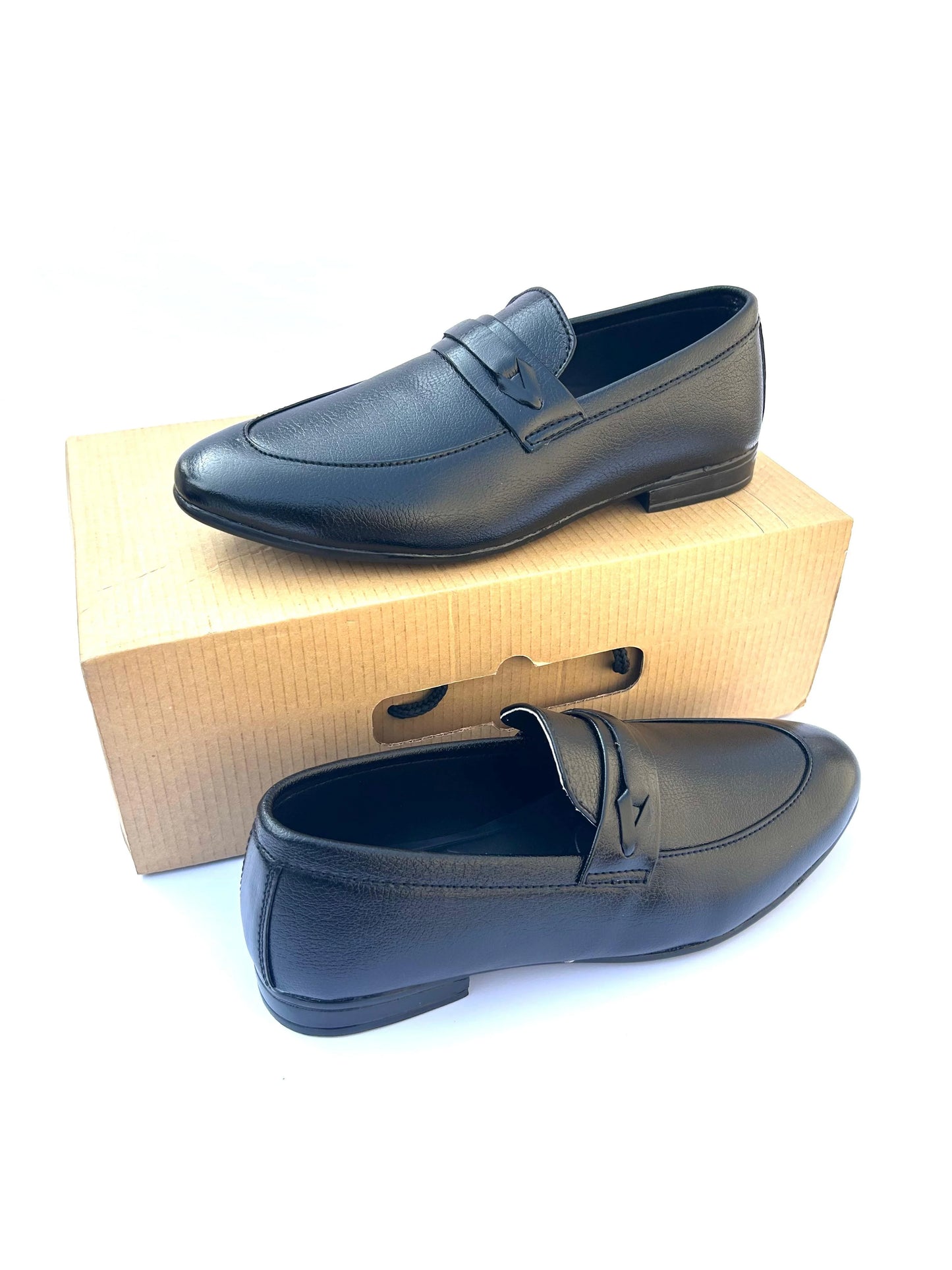 Man's Classic Formal Shoes